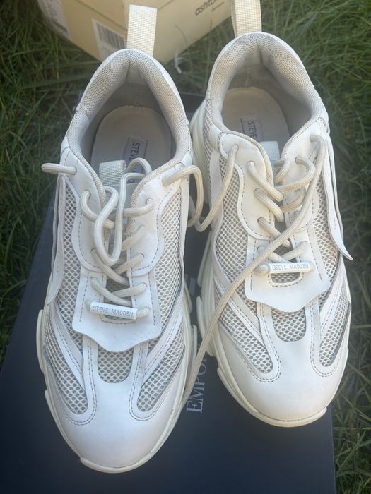 Sneakers steve madden 42