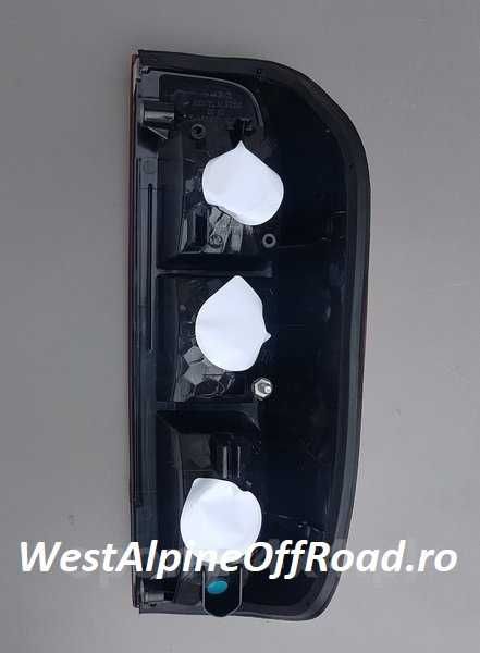 Lampa Nissan Navara D40 - Stop spate Navara (2005-2010)