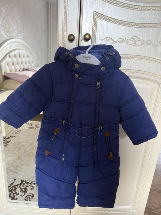 Продам детский зимний комбинезон