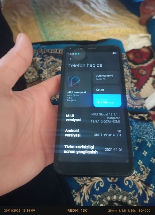 Redmi 7A tiniq ayb yoq hama joyi radnoy