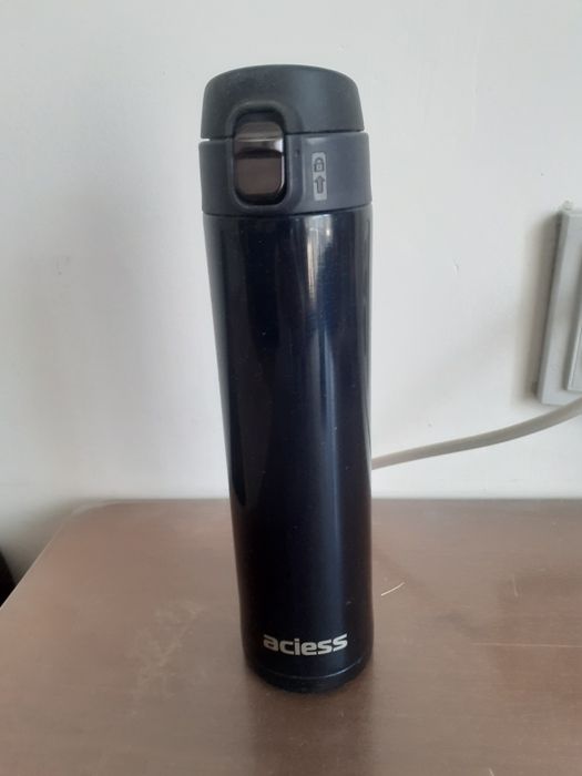 Продам термокружку Aciees фирменная