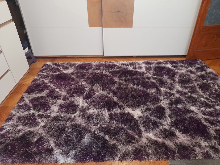 Vând covor de mătase