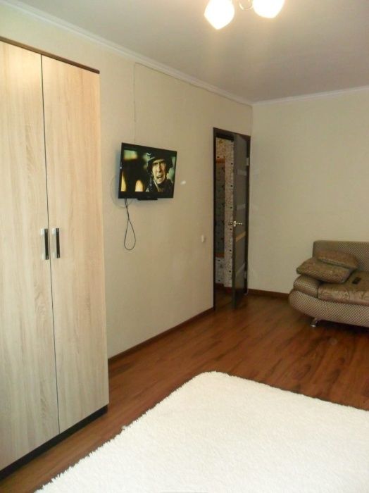 Сдам 1,5 рн Дворец Спорта.Автовокзал.