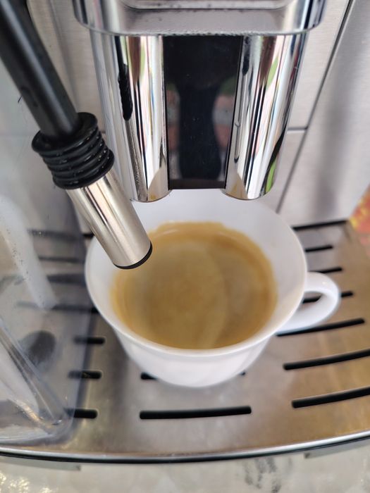 Vând expresor Delonghi PRIMADONNA S