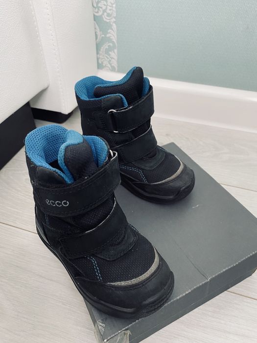 Продам зимние сапоги