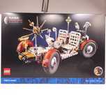 Vând LEGO® Technic™ NASA Apollo Lunar Roving Vehicle - LRV (42182)