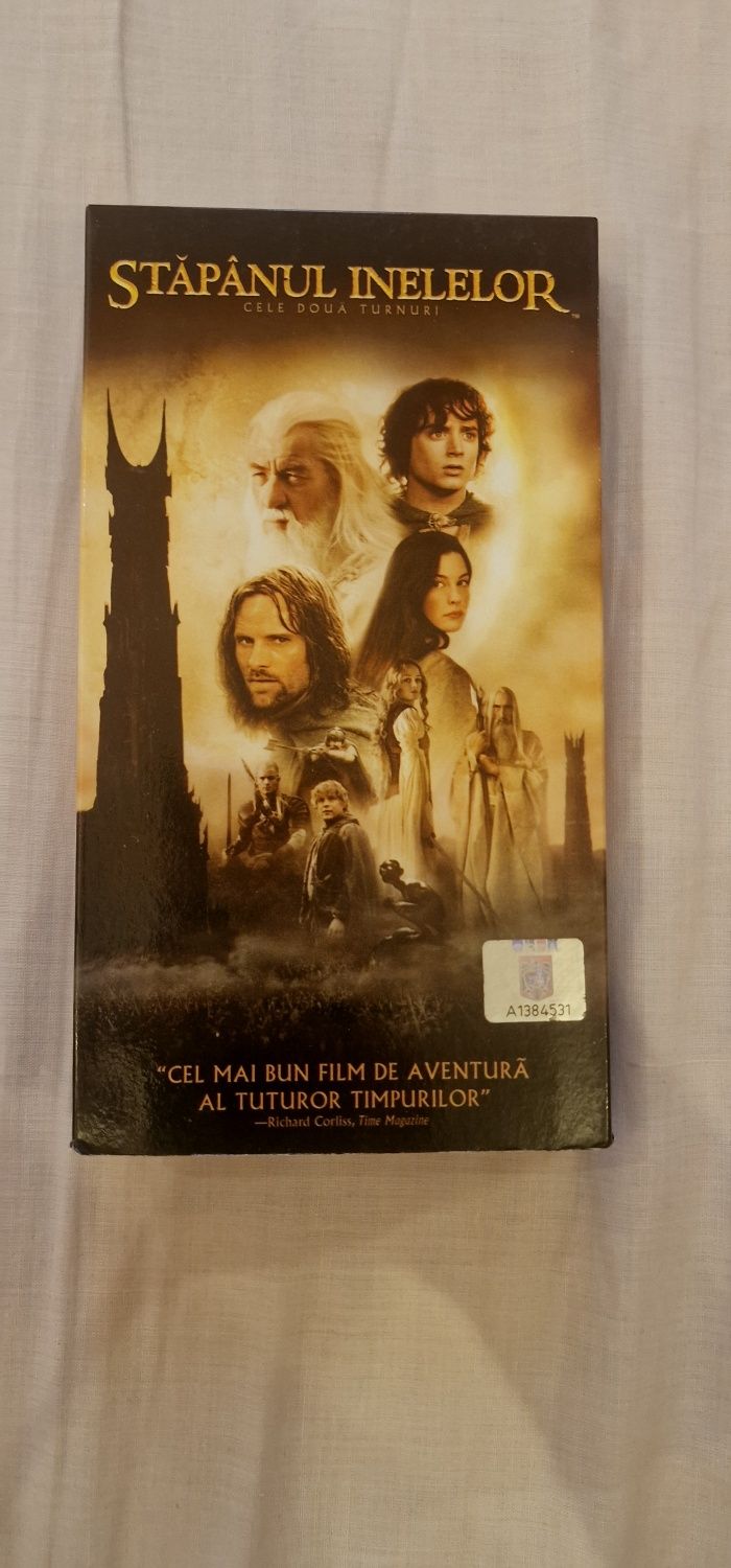 Caseta video VHS Stapanul Inelelor - Cele Doua Turnuri