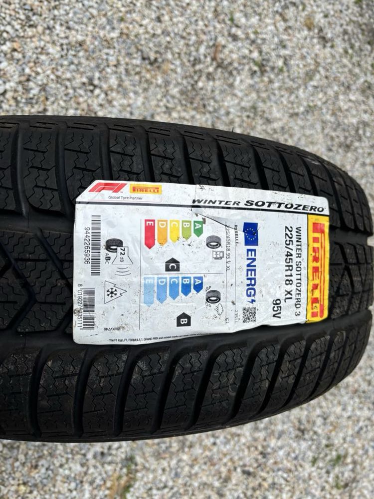 Pirelli Winter Sottozero 3 225/45/18