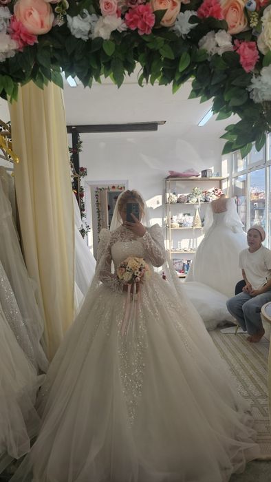 Свадебный платья