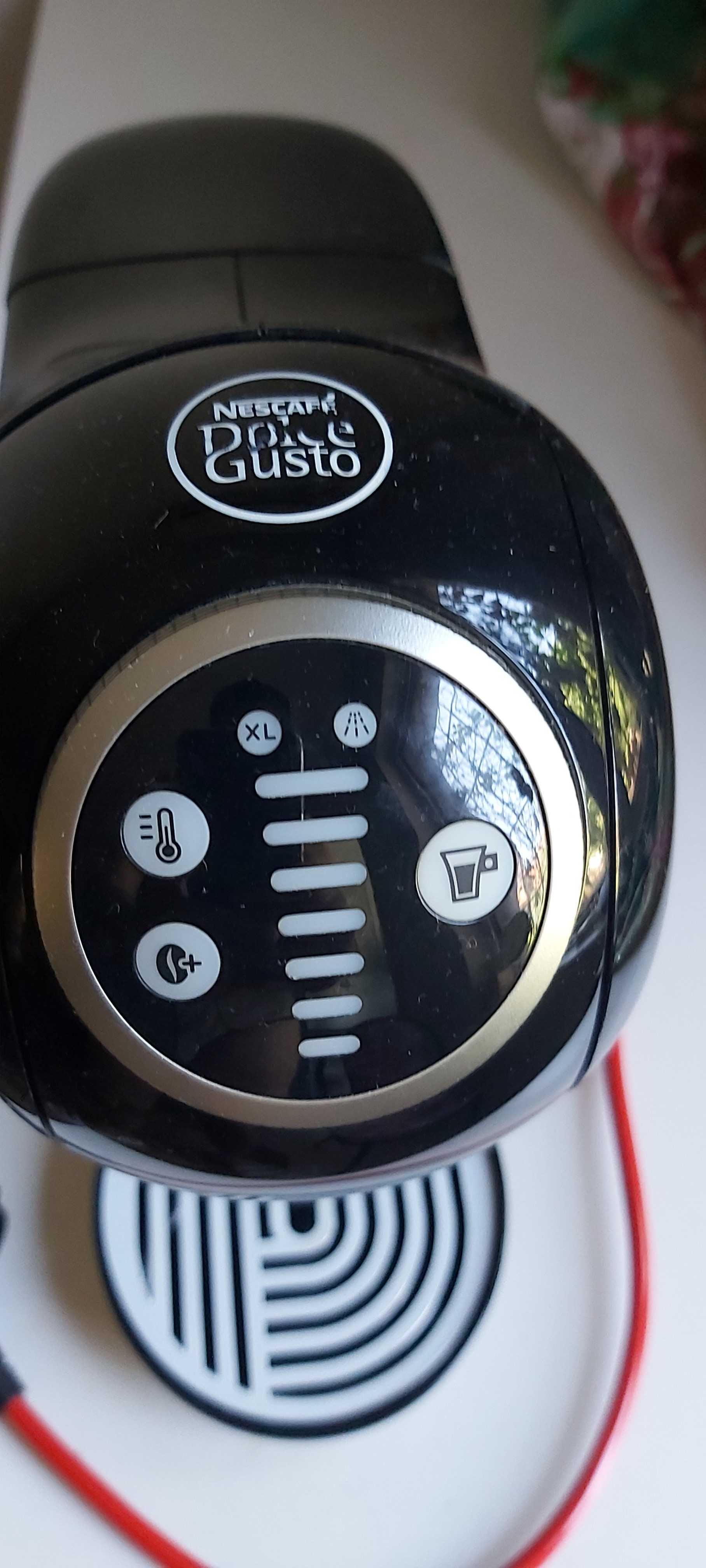 Кафемашина с капсули Krups NESCAFE® Dolce Gusto® Genio S Plus KP340B10