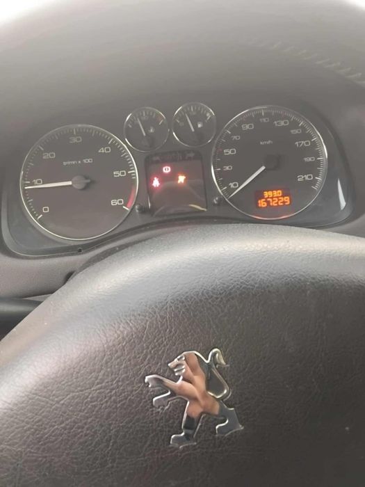 Se vinde peugeot 307sw cu 7 locuri