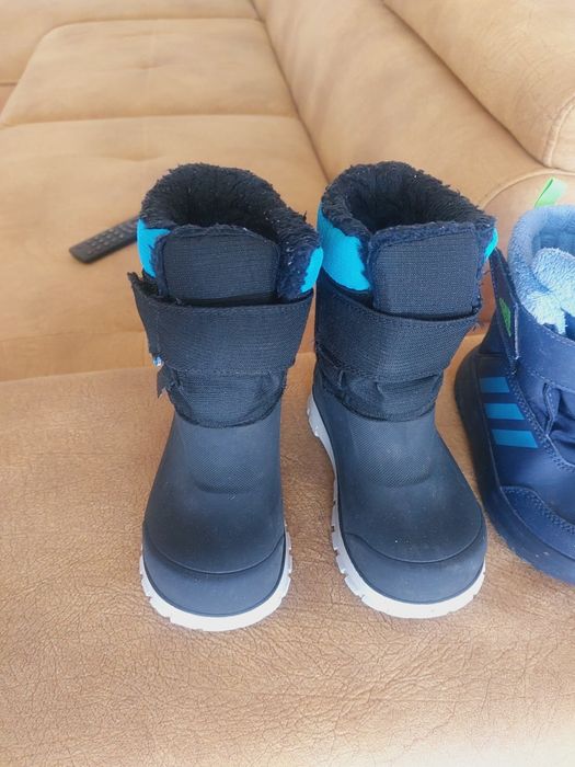 Ботуши Адидас Аdidas и Декатлон-  26 номер за момче