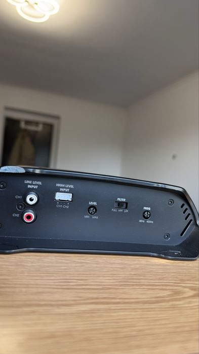 Amplificator JBL
