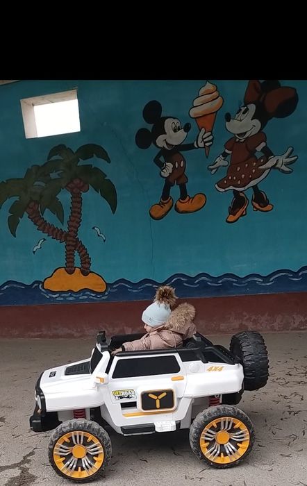 Детская машина електромабил. Янги жудаям пишик 2кишилик.