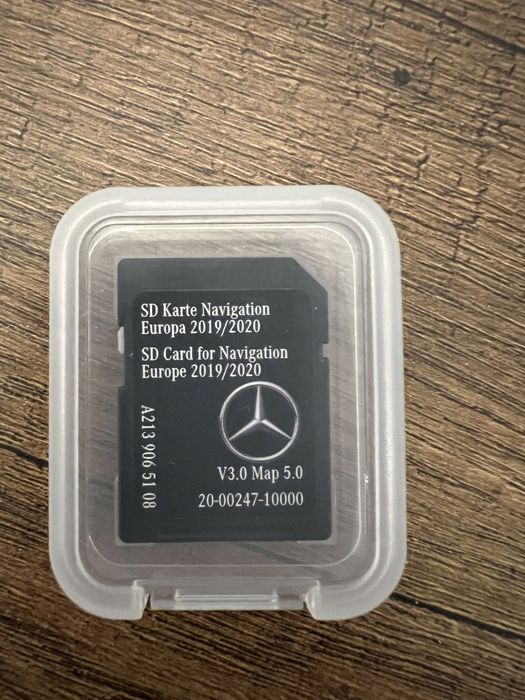 SD Navi карта за Mercedes Benz