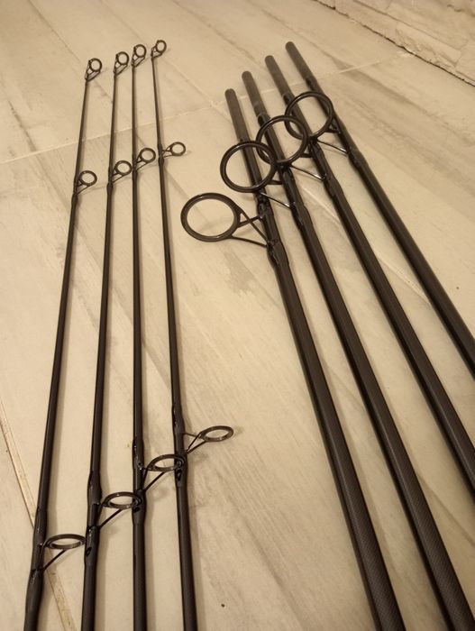 Set 4 Lansete FL TOURAMENT CARP 3.90M 3.50Lbs seg model nou 2022

Pre