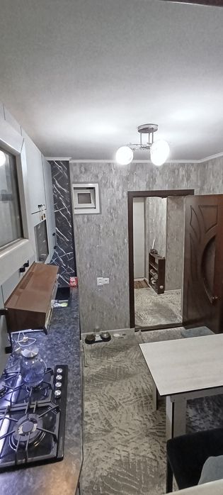 Продаю свою квартиру без маклера.р-н радуга  Корзинки