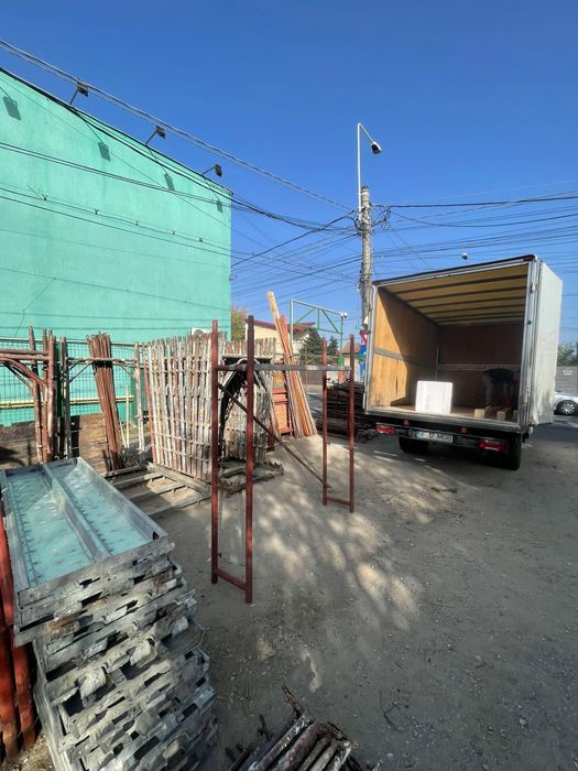 Închirez schela îngusta de 30cm latime