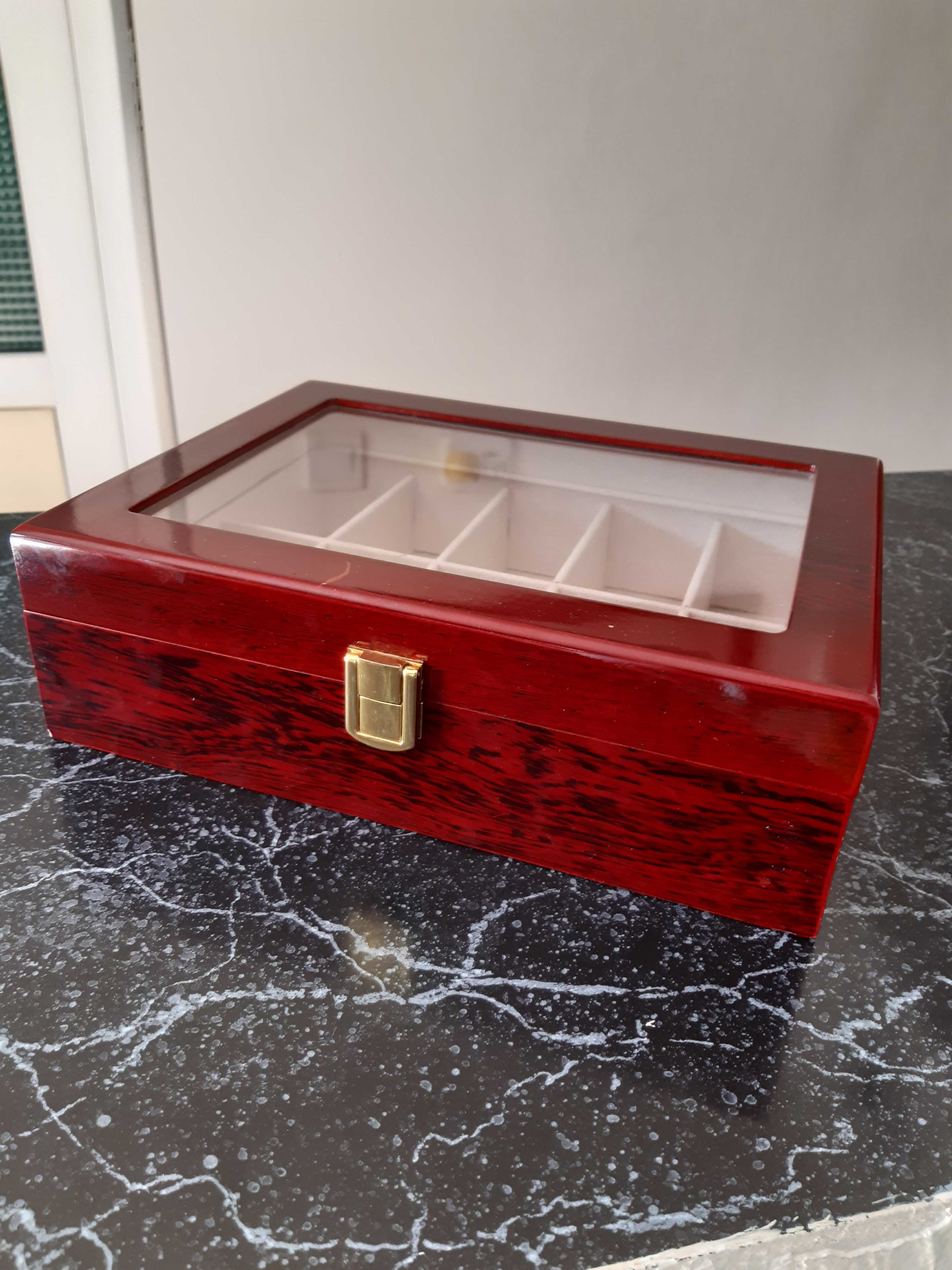 Cutie pt bijuterii din lemn cu 10 spatii depozitare si capac sticla
