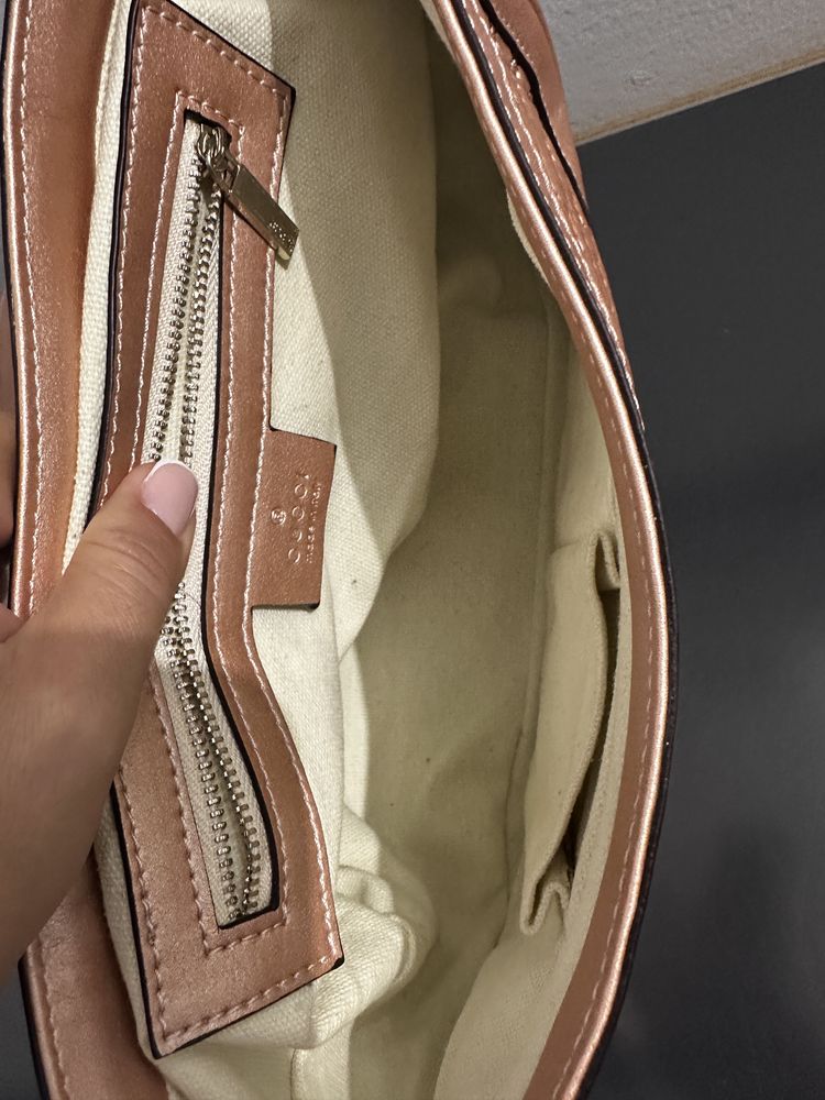 Розова чанта Gucci