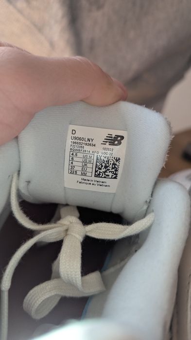 New Balance 9060 Lunar New Year, 37