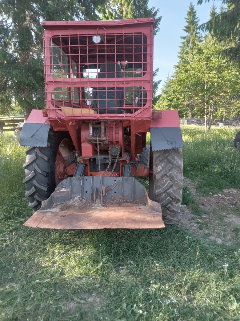 Vand u651 4x4 cu troliu