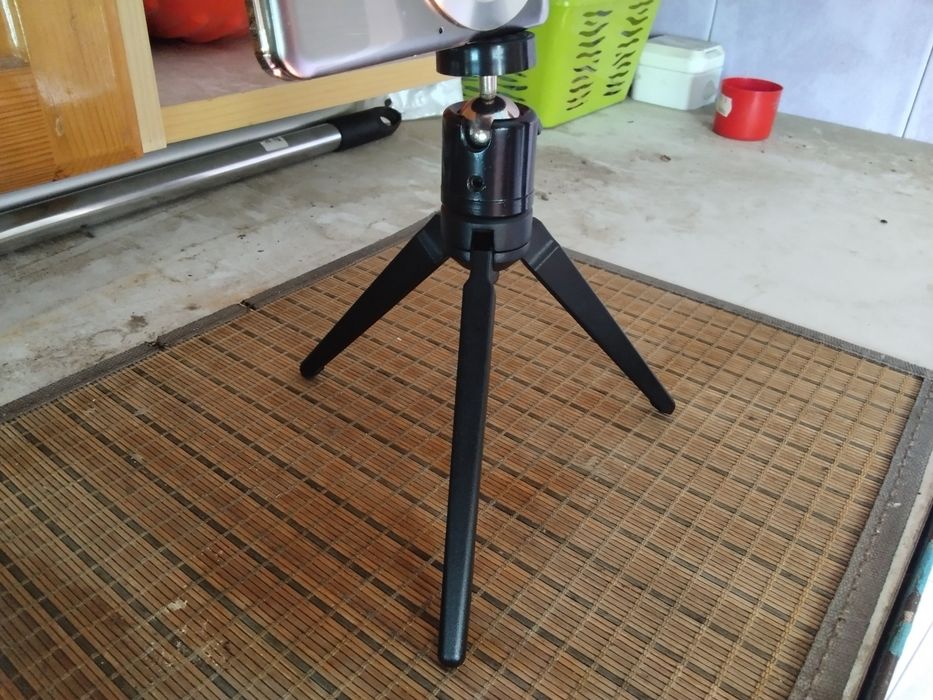 Оригинална растягаща се немска стойка за камери и фотоапарати