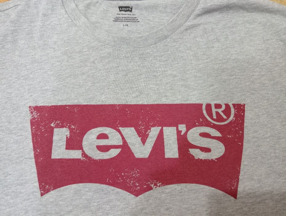 Футболка "Levi's". Унисекс. Размер 48