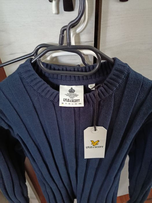 Haine de firma noi cu eticheta diferite marimi