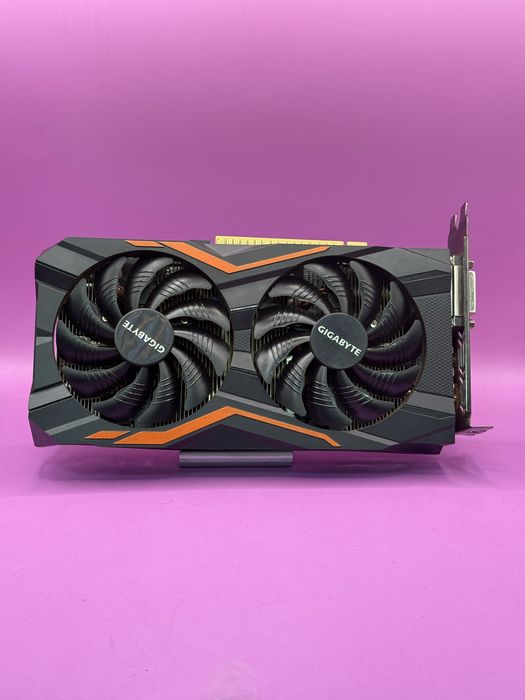 Geforce GTX 1050TI 4Gb •Amanet Matei Crangasi•