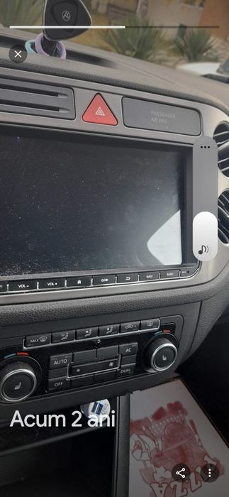 Vand navigatie android dedicata vw si cd player original vw cu cod