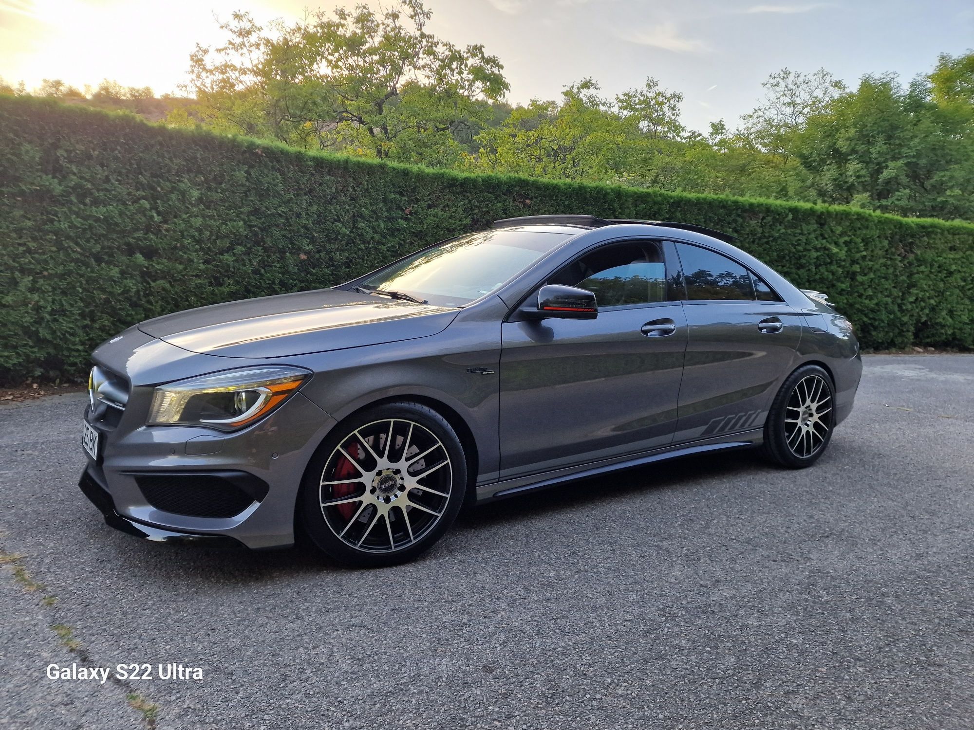 Mercedes-Benz CLA 45 AMG EDITION 1