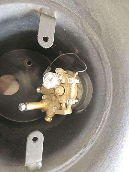 Тороидална газова бутилка 52 литра с евросонда и документ