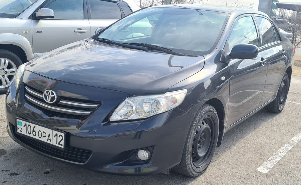 Без водителя Toyota Corolla 2009 г.в.