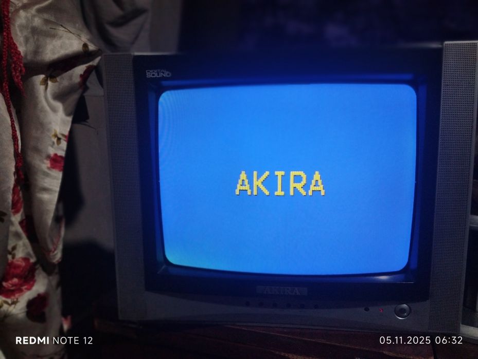 продаётся телевизор Акира в хорошем состоянии