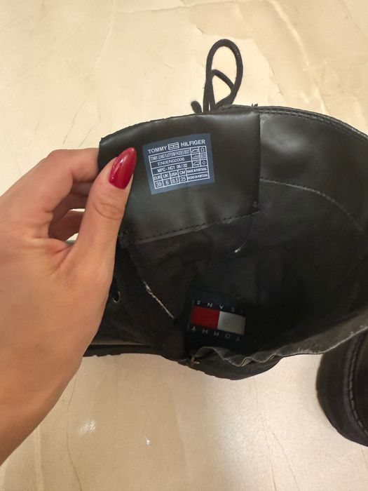 Боти tommy hilfiger 39