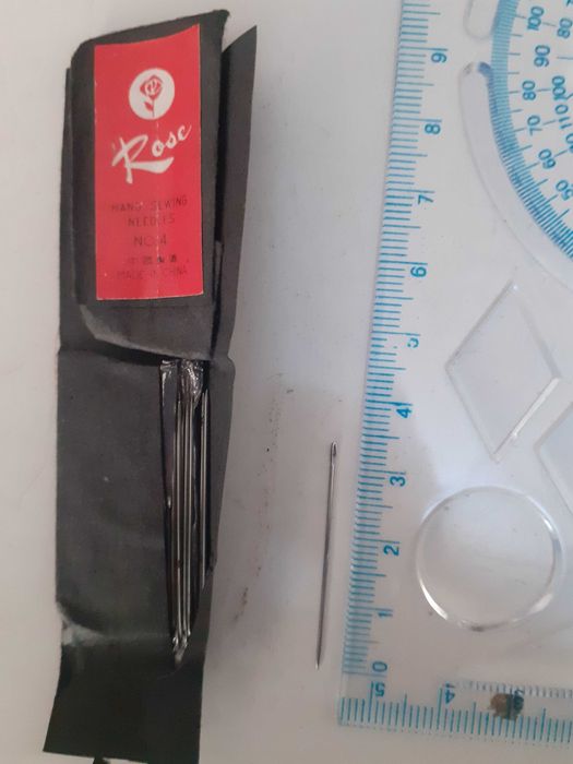 Продавам Игли за шиене