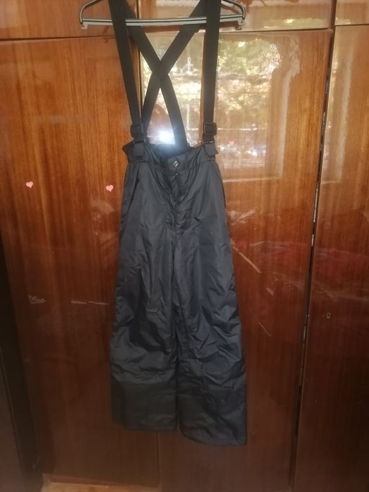 Детски ски екип на CRANE