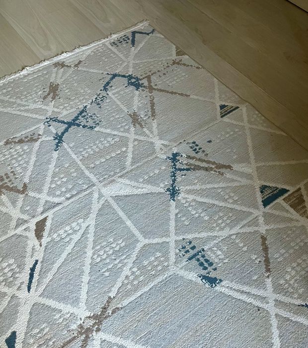 Продам качественный ковер