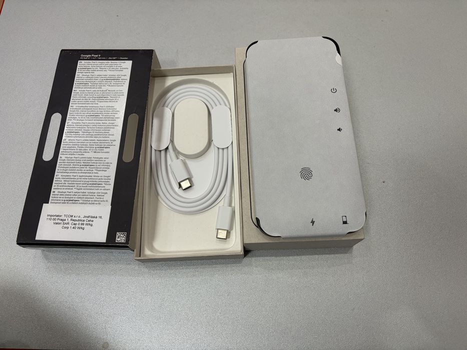 Google Pixel 9, 256 gb, 12 gb ram, 5G, Obsidian, nou la cutie