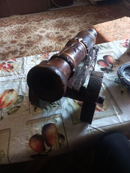 дървено оръдие по