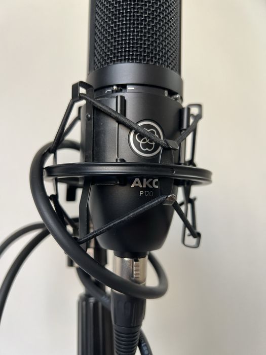 Микрофон AKG P120. Конденсаторный микрофон