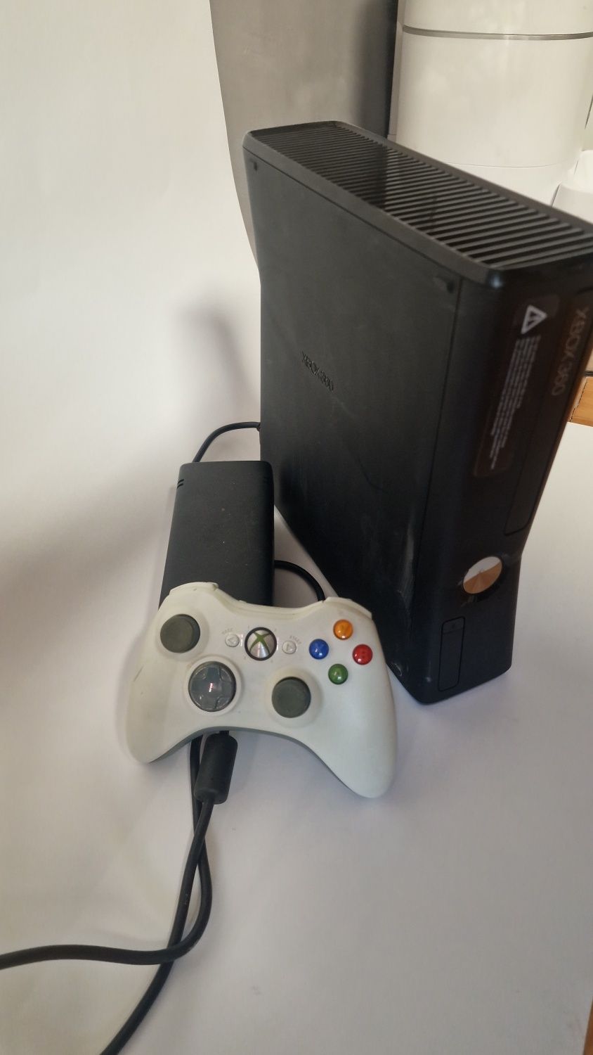 Xbox 360 S 320gb