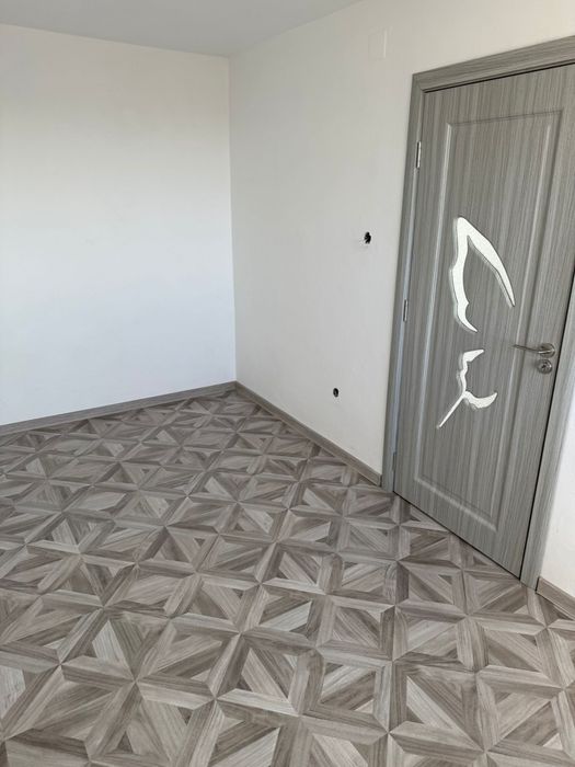 Vand apartament 2 camere
