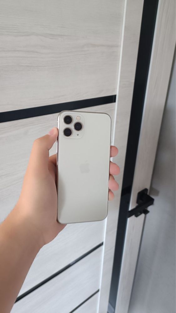 Iphone 11 pro.