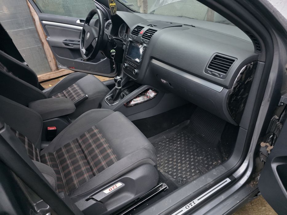 Golf 5 GTI за части