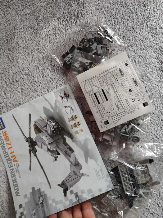 Joc constructii 212 pcs tip Lego elicoptere KAZI cu 2 figurine incluse