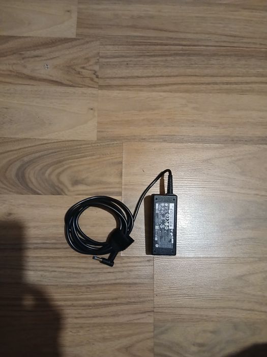 Vând incarcator pentru Laptop ChromeBook