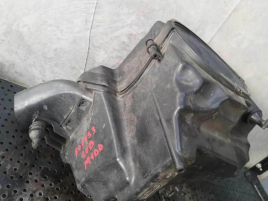 Carcasa filtru aer 1.0 b ford focus 3 av619600bg bv619c679ca