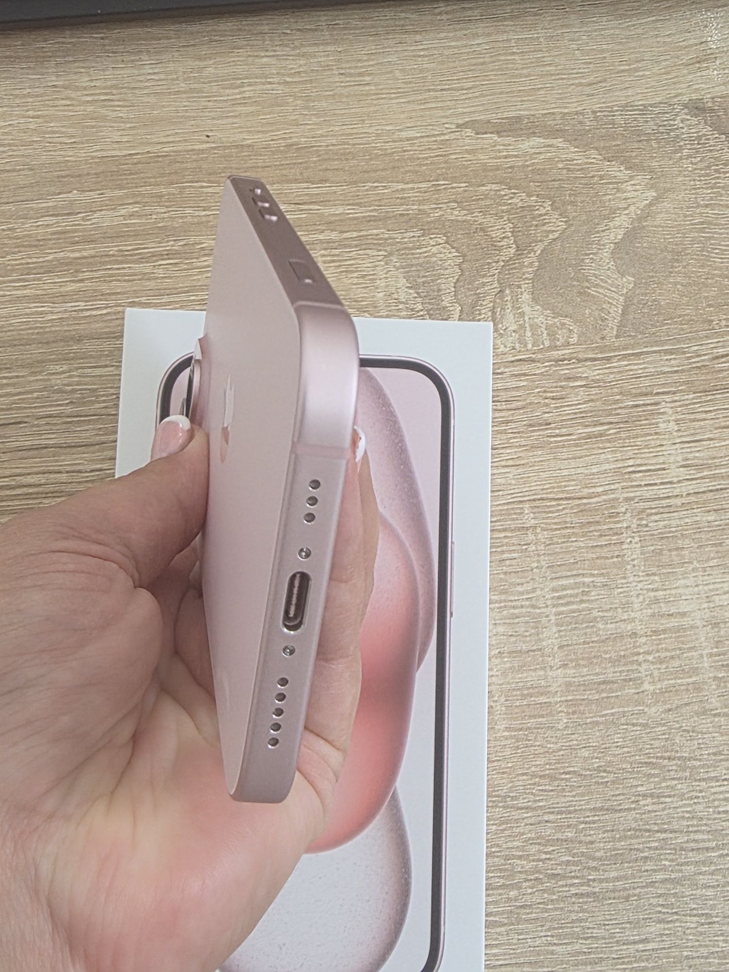 iPhone 15 Pink 128 GB